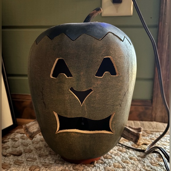Meadowbrooke Gourds Hand-Crafted Frankenstein Lantern - Picture 1 of 7